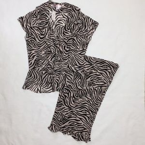 NWT Victoria Secrets Zebra Ruffle PJ